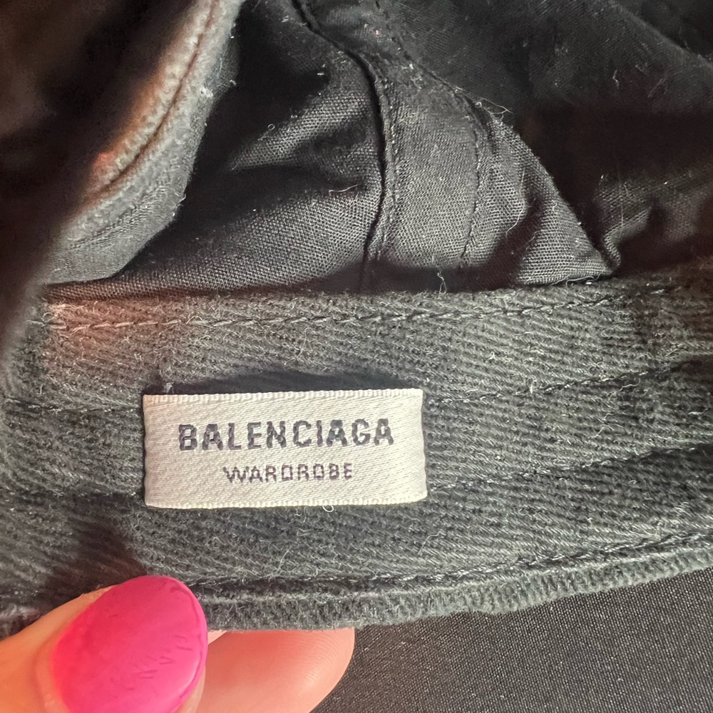 Balenciaga Black Cap - Picture 6 of 8